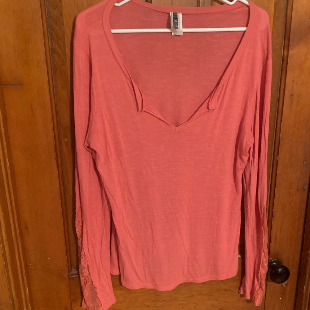 BKE long sleeve shirt